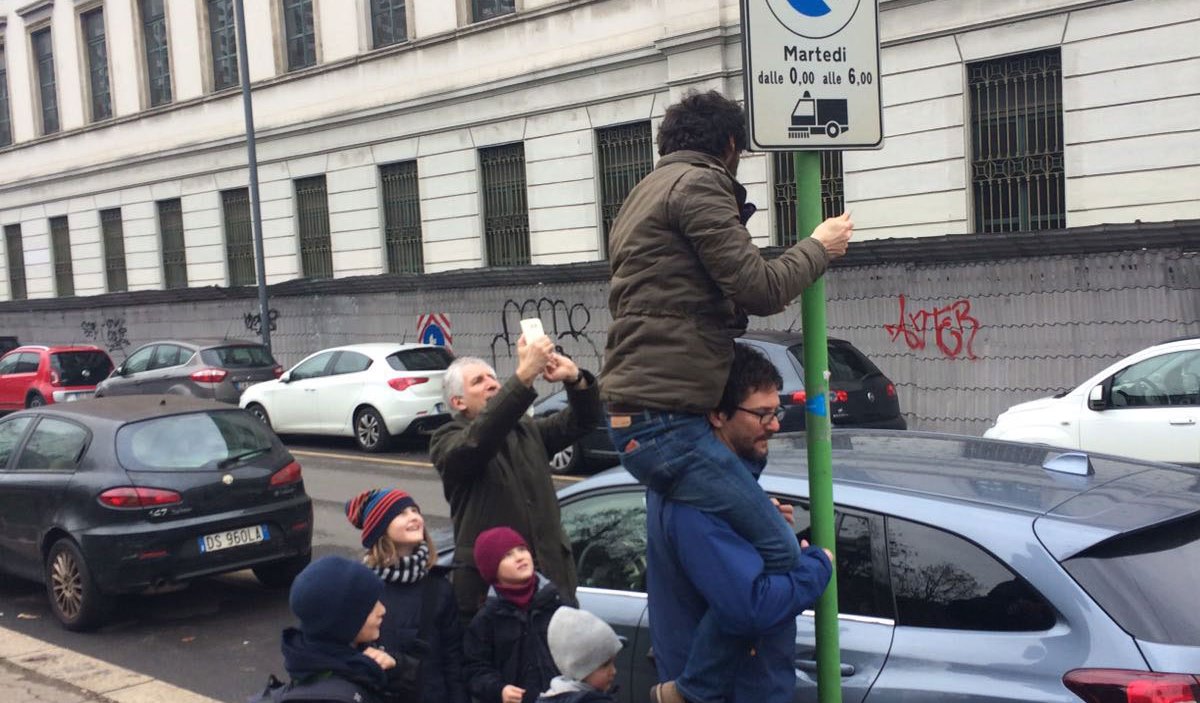 Cerchiamo cittadini modello