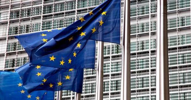 Governo e Regione Lombardia impegnati a Bruxelles per garantire una pessima aria in Italia