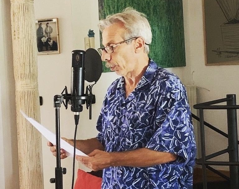 Cuore, polmone e cervello a Giovanni Storti: “Con quest’aria inquinata ci fai ammalare”